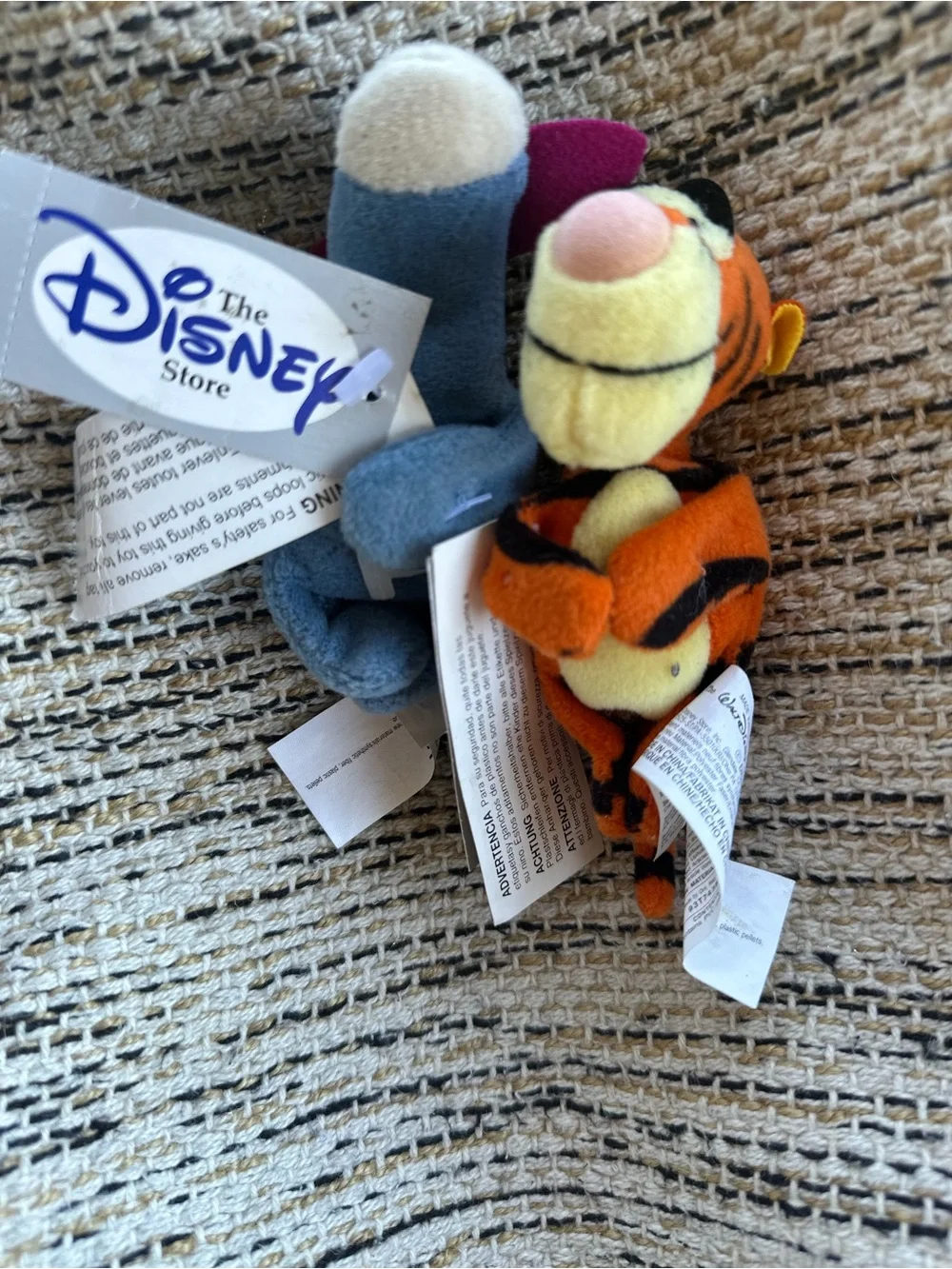 Disney Tigger & Eeyore Plush magnetic plush